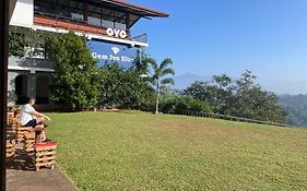 Kandy Gem Inn Blue Hotel